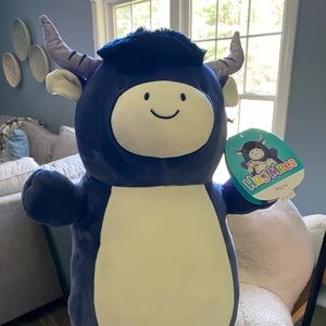 New Pernie Hugme Squishmallow